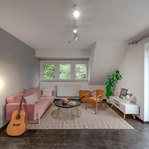 Wiesenhaus: Wohnen Direkt Am Rhein Apartment