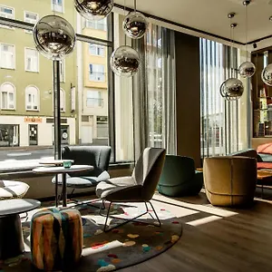 3* Otel One Köln-mediapark