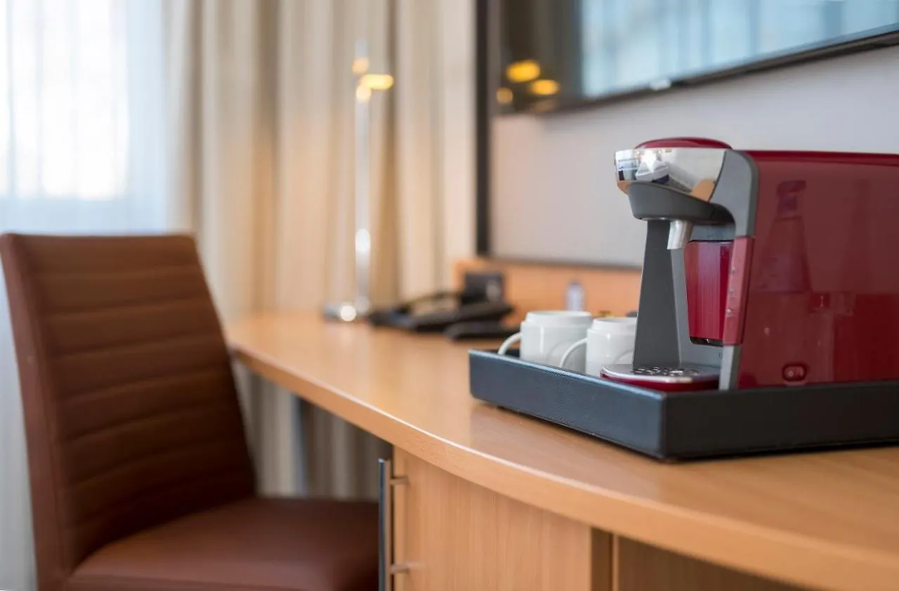 ****  Mercure Hotel Koeln Belfortstrasse Németország