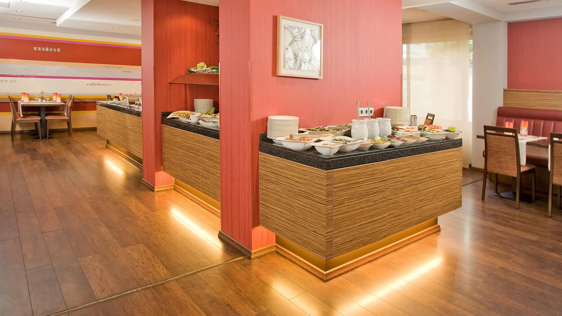 Mercure Hotel Koeln Belfortstrasse  Cologne
